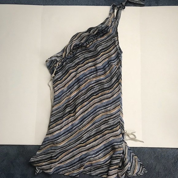 Sheer one shoulder blouse - Picture 1 of 1